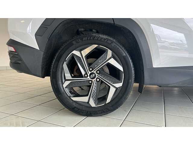 Hyundai TUCSON 1.6 TGDi Hybrid 230 Premium 5dr 2WD Auto WHITE