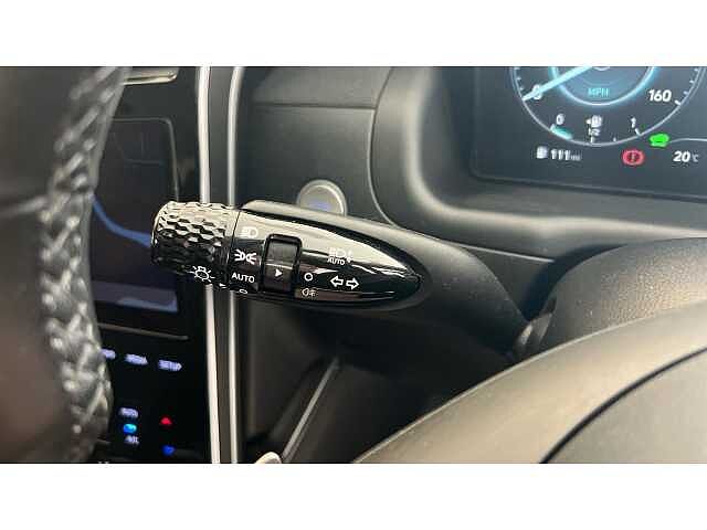Hyundai TUCSON 1.6 TGDi Hybrid 230 Premium 5dr 2WD Auto WHITE