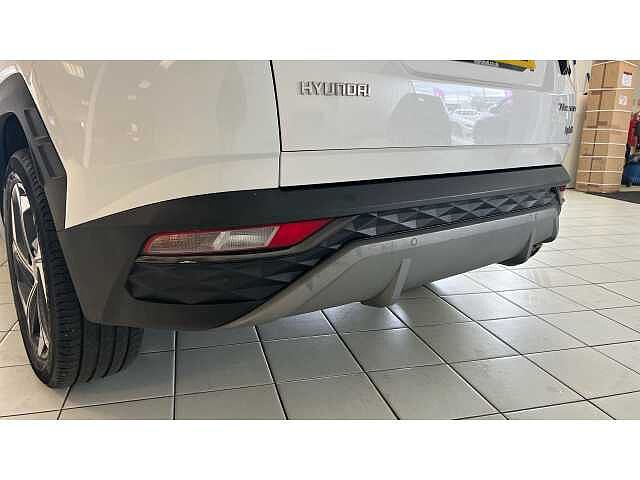 Hyundai TUCSON 1.6 TGDi Hybrid 230 Premium 5dr 2WD Auto WHITE