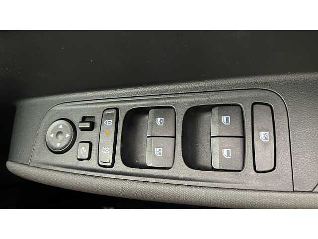 Hyundai INSTER 85kW 02 49kWh 5dr Auto Black