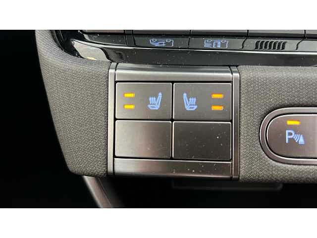 Hyundai INSTER 85kW 02 49kWh 5dr Auto Black