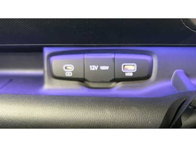 Hyundai INSTER 85kW 02 49kWh 5dr Auto Black