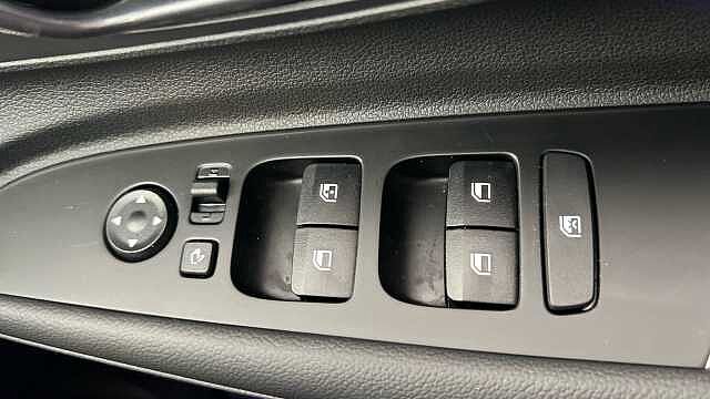 Hyundai i20 1.0T GDi Premium 5dr DCT