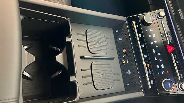 Hyundai SANTA FE 1.6 TGDi Plug-in Hybrid Calligraphy 5dr 4WD Auto