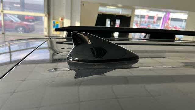 Hyundai SANTA FE 1.6 TGDi Plug-in Hybrid Calligraphy 5dr 4WD Auto