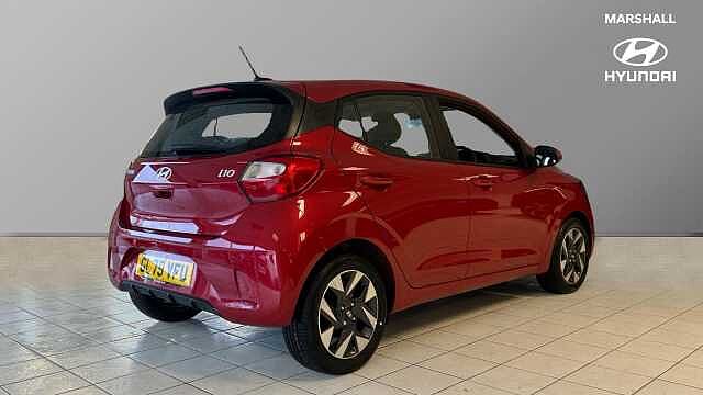 Hyundai I10 i10 5Dr HAT 1.0 MPi 63ps Advance NAV AU Dragon Red