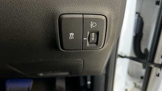 Hyundai I10 1.2 [79] Premium 5dr Auto [Nav] Atlas White