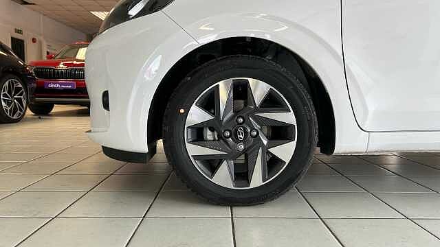 Hyundai I10 1.0 [63] Advance 5dr [Nav] Atlas White