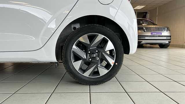 Hyundai I10 1.0 [63] Advance 5dr [Nav] Atlas White