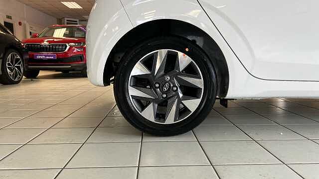 Hyundai I10 1.0 [63] Advance 5dr [Nav] Atlas White