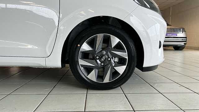 Hyundai I10 1.0 [63] Advance 5dr [Nav] Atlas White