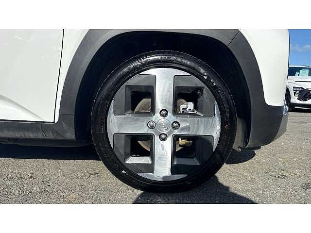 Hyundai INSTER INSTER 85kW 02 49kWh 5dr Auto Atlas White