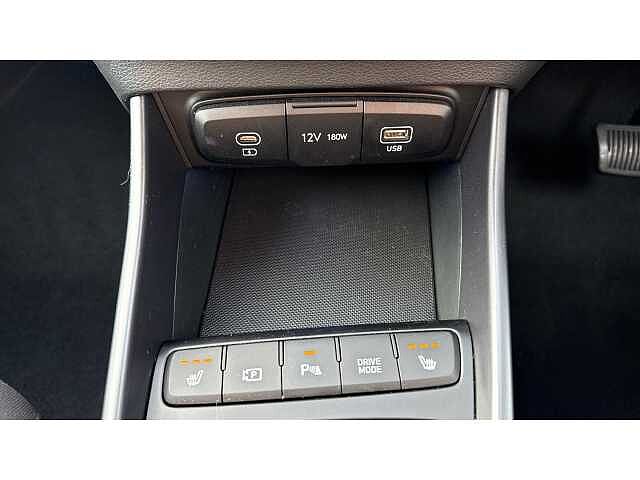 Hyundai I20 I20 1.0T GDi Premium 5dr DCT BLUE