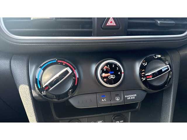 Hyundai KONA KONA 1.0T GDi Play Edition 5dr BLUE