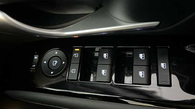 Hyundai TUCSON TUCSON 1.6T Hybrid Ultimate 5dr Auto Atlas White