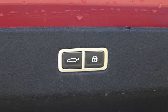 Hyundai IONIQ 6 E (325ps) Ultimate 77kWh (Dual Motor) AWD