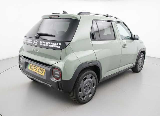 Hyundai INSTER 85kW Cross 49kWh 5dr Auto Green