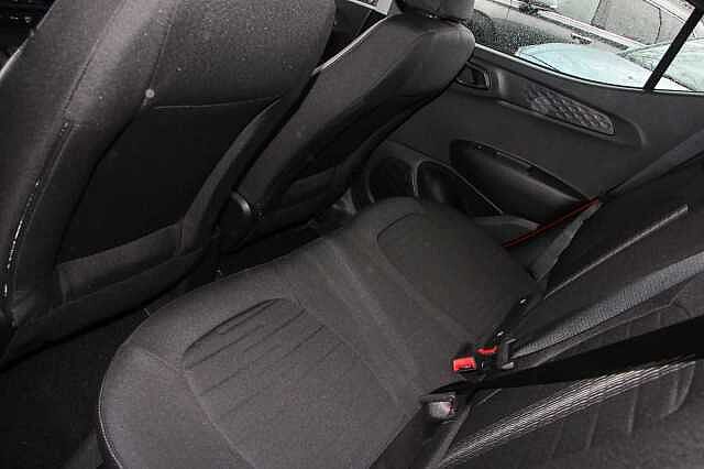 Hyundai I10 1.0 [63] Advance 5dr Auto [Nav] Dragon Red