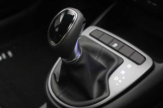 Hyundai I10 1.0 [63] Advance 5dr Auto [Nav] Dragon Red