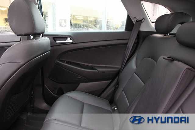 Hyundai TUCSON 1.6 CRDi 136 Premium SE 5dr 2WD DCT Stellar Blue
