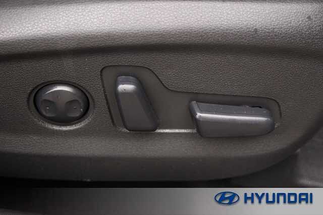 Hyundai TUCSON 1.6 CRDi 136 Premium SE 5dr 2WD DCT Stellar Blue