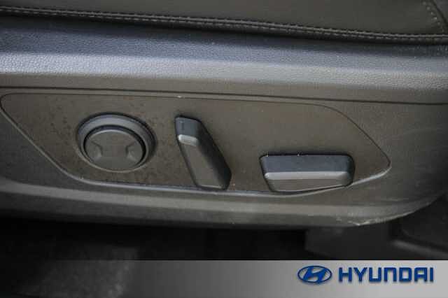 Hyundai TUCSON 1.6T Premium 5dr