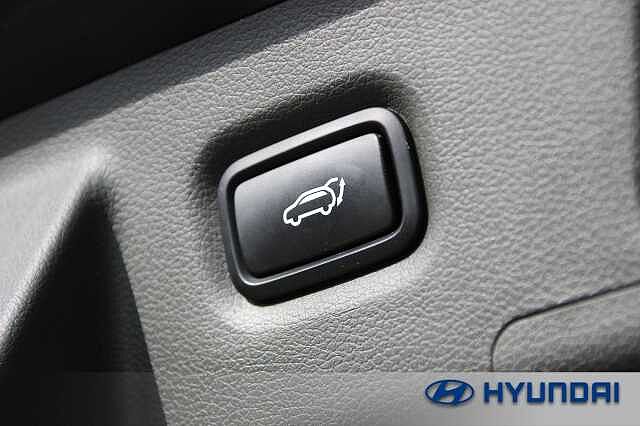 Hyundai SANTA FE 2.2 CRDi (202ps) 4WD ultimate  5 Door Abyss Black