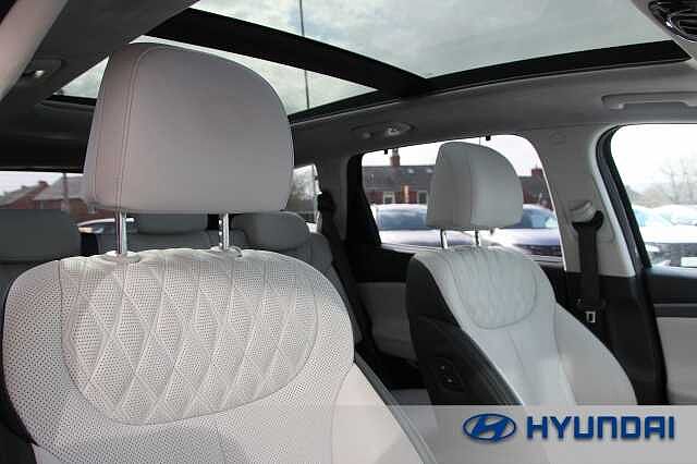 Hyundai SANTA FE 2.2 CRDi (202ps) 4WD ultimate  5 Door Abyss Black