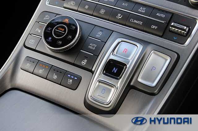 Hyundai SANTA FE 2.2 CRDi (202ps) 4WD ultimate  5 Door Abyss Black