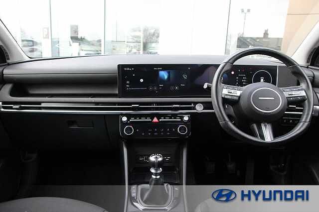 Hyundai TUCSON 1.6T Premium 5dr Shimmering Silver