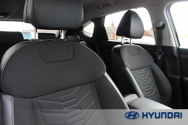 Hyundai TUCSON 1.6T Premium 5dr Shimmering Silver