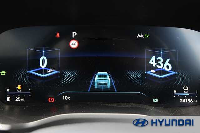 Hyundai SANTA FE 1.6 TGDi Hybrid Ultimate 5dr 4WD Auto Typhoon Silver