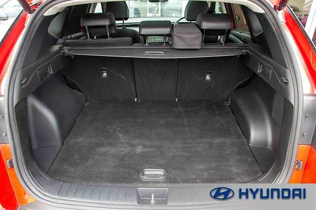 Hyundai TUCSON 1.6 TGDi Ultimate 5dr 2WD Engine Red