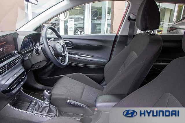 Hyundai BAYON 1.0 TGDi 48V MHEV Premium 5dr Dragon Red