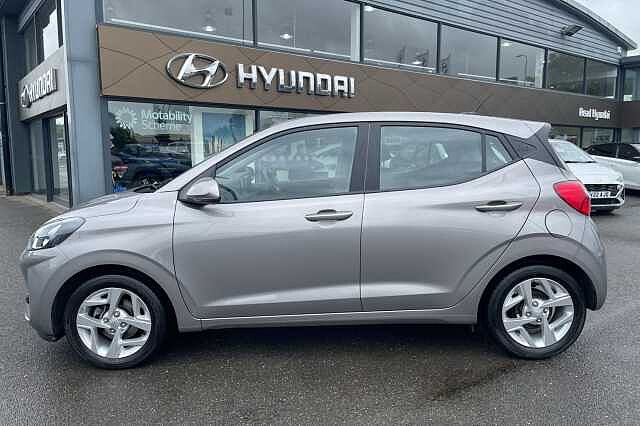 Hyundai I10 SE Connect 1.2 MPi (84ps) Elemental Brass