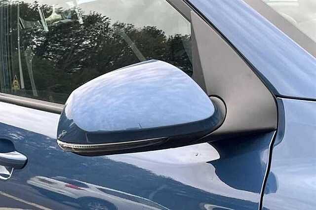 Hyundai i10 Premium [Nav] 1.2 MPi (79ps)