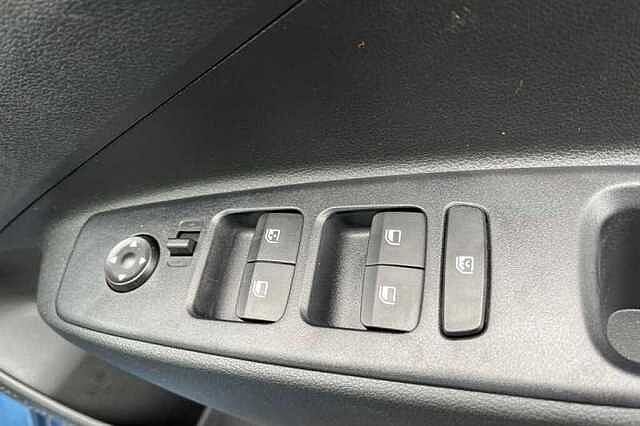 Hyundai i10 Premium [Nav] 1.2 MPi (79ps)