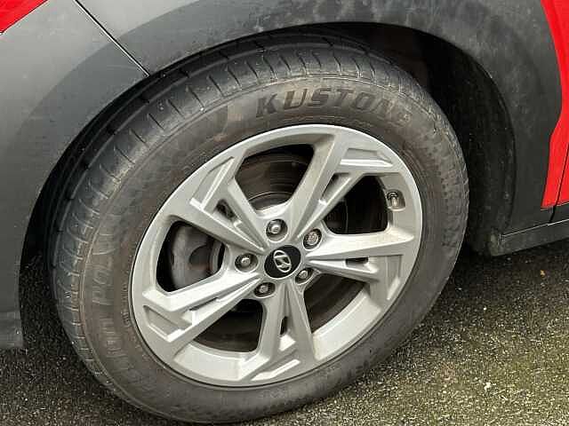 Hyundai KONA SE Connect 1.0 T-GDi MHEV (120ps)
