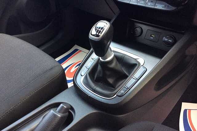 Hyundai KONA SE Connect 1.0 T-GDi MHEV (120ps)