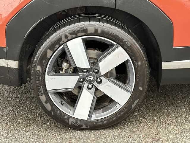 Hyundai SANTA FE Ultimate Plug-in Hybrid 1.6 T-GDi PHEV 4WD (253ps)