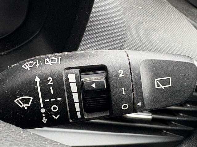 Hyundai I20 SE Connect 1.0 T-GDi MHEV (100ps) Atlas White