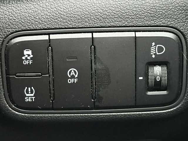 Hyundai I20 SE Connect 1.0 T-GDi MHEV (100ps) Atlas White