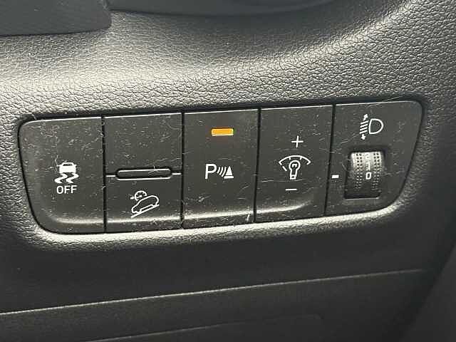 Hyundai KONA Premium 1.0 T-GDi MHEV (120ps) Pulse Red