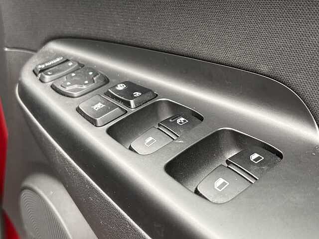 Hyundai KONA Premium 1.0 T-GDi MHEV (120ps) Pulse Red