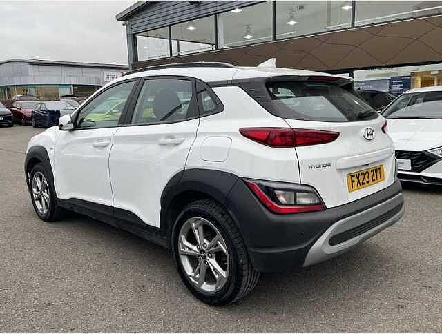 Hyundai KONA SE Connect 1.0 T-GDi MHEV (120ps) Atlas White