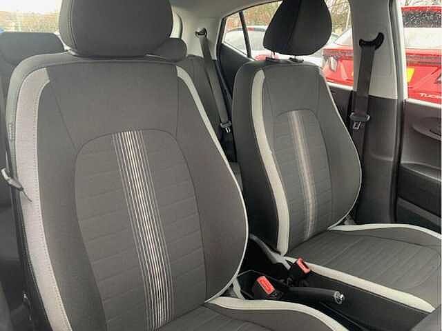 Hyundai I10 Advance [Nav] 1.2 MPi (79ps) White