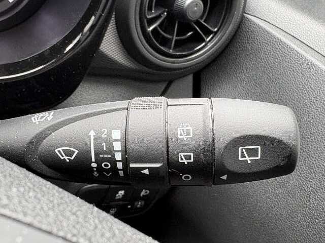 Hyundai I10 SE Connect 1.2 MPi (84ps) Elemental Brass