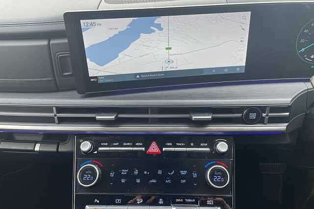 Hyundai SANTA FE Premium Plug-in Hybrid 1.6 T-GDi PHEV 4WD (253ps) Blue