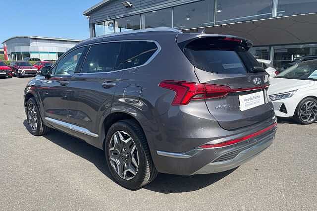 Hyundai SANTA FE Ultimate Hybrid + Tech Pack 1.6 T-GDi HEV (230ps) Magnetic Force