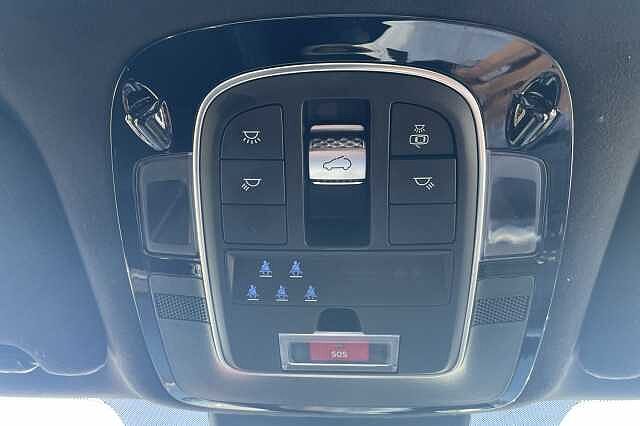 Hyundai SANTA FE Ultimate Hybrid + Tech Pack 1.6 T-GDi HEV (230ps) Magnetic Force